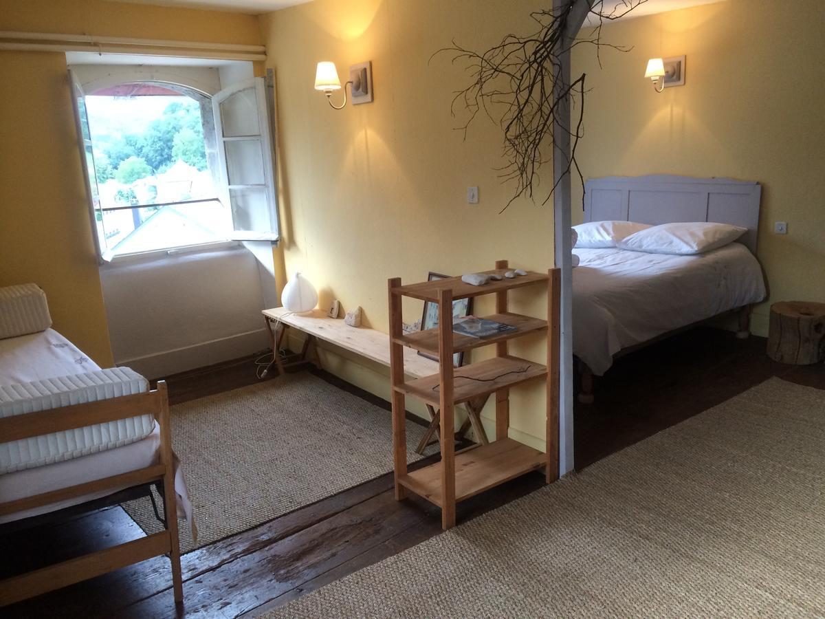 Au Detour Du Larrech Bed & Breakfast Castillon-en-Couserans ภายนอก รูปภาพ