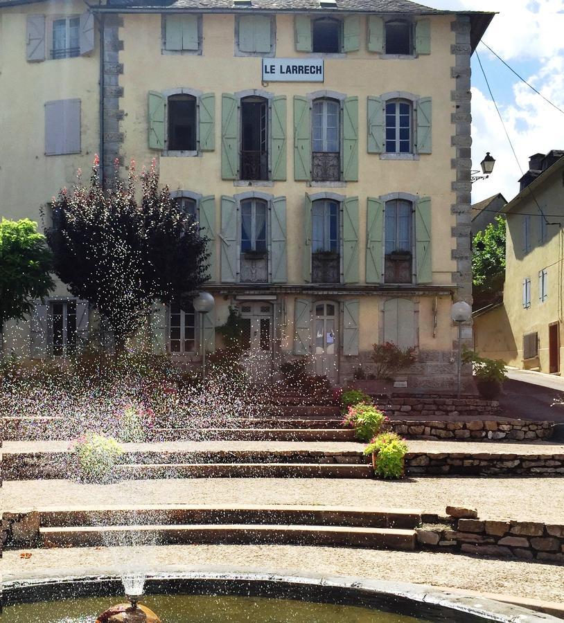 Au Detour Du Larrech Bed & Breakfast Castillon-en-Couserans ภายนอก รูปภาพ